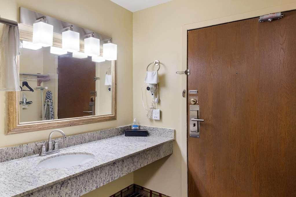Rodeway Inn Houston North Greenspoint Szoba fotó